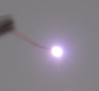 LED 0402 neutralweiss bedrahtet - 10er Pack...